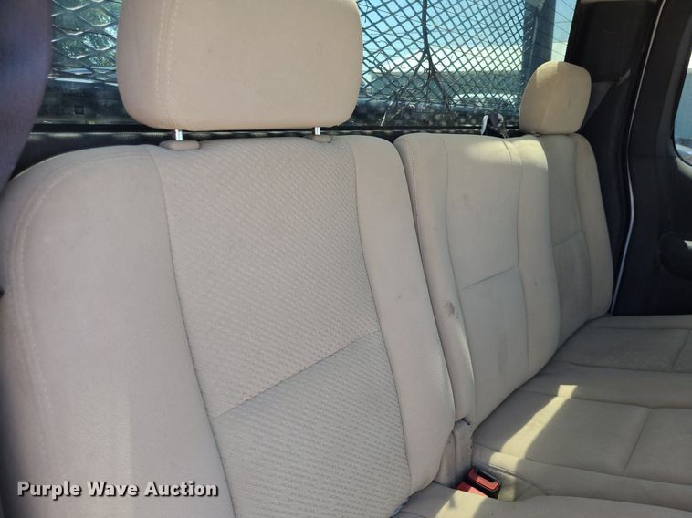 image for item DK1882 2010 Chevrolet Silverado 2500HD  Ext. Cab pickup truck