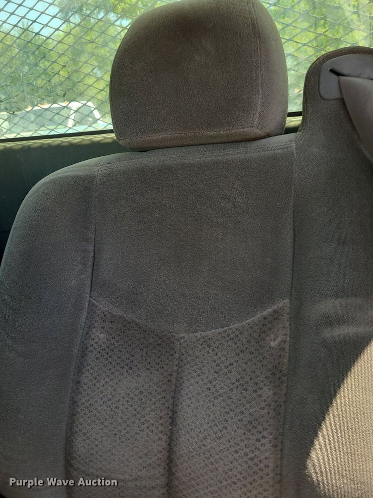 image for item DK1883 2002 Chevrolet Silverado 2500  pickup truck