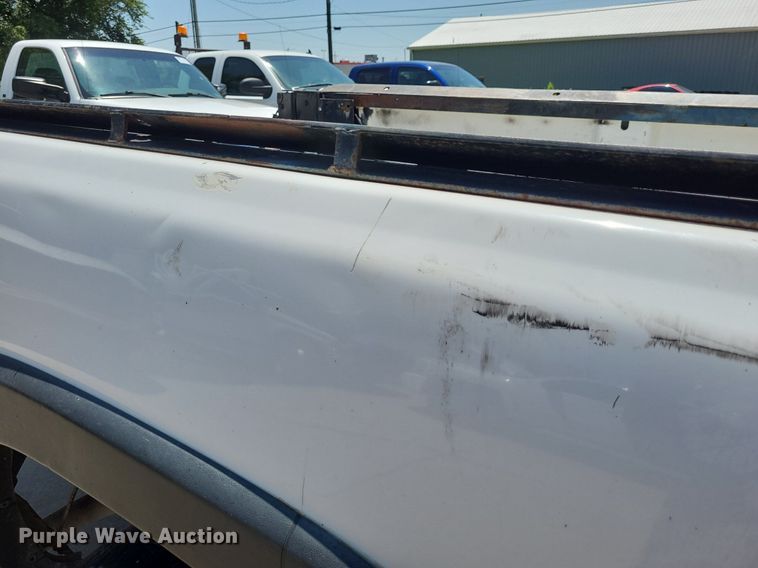 image for item DK1884 2001 Chevrolet Silverado 2500  pickup truck