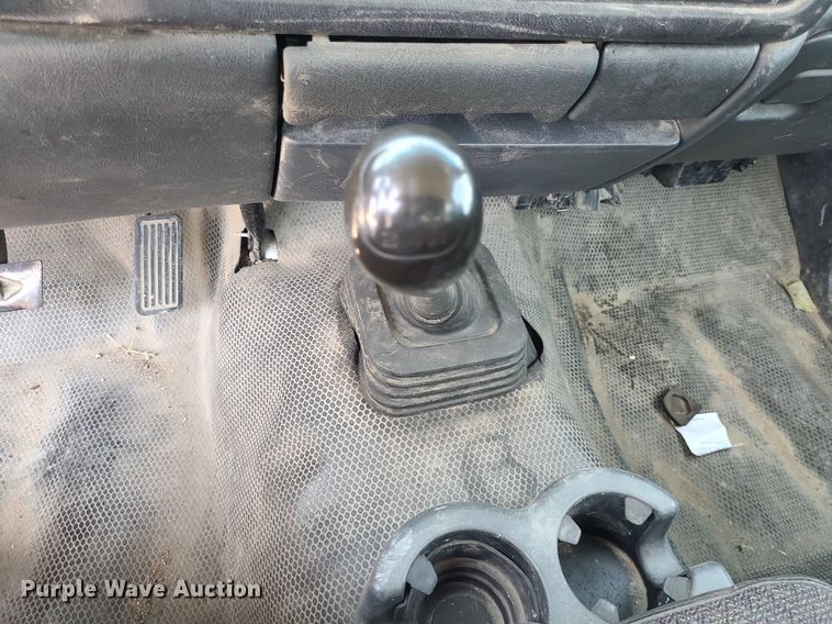 image for item DK1884 2001 Chevrolet Silverado 2500  pickup truck