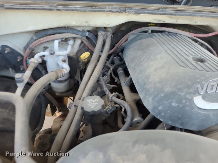 image for item DK1884 2001 Chevrolet Silverado 2500  pickup truck