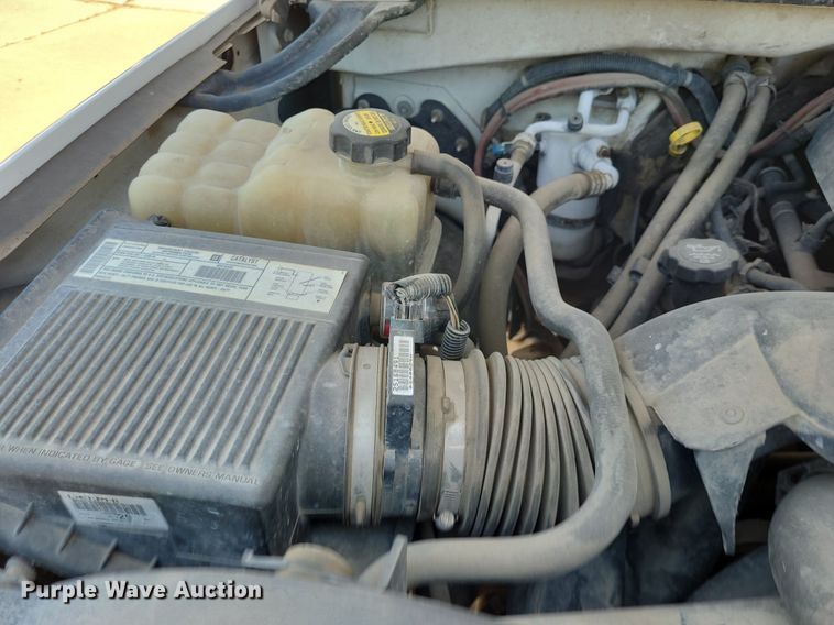 image for item DK1884 2001 Chevrolet Silverado 2500  pickup truck