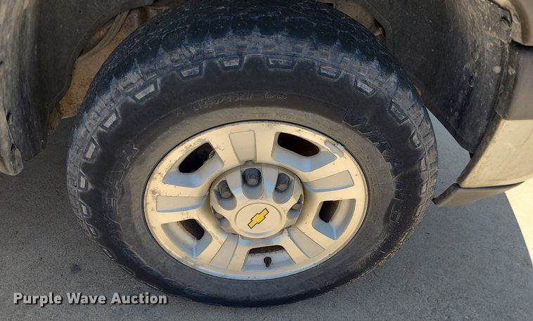 image for item DK1884 2001 Chevrolet Silverado 2500  pickup truck