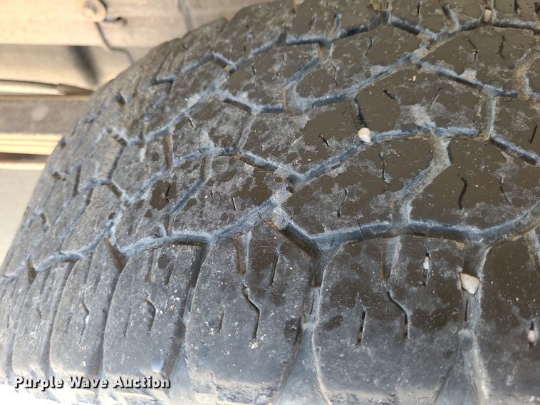 image for item DK1884 2001 Chevrolet Silverado 2500  pickup truck