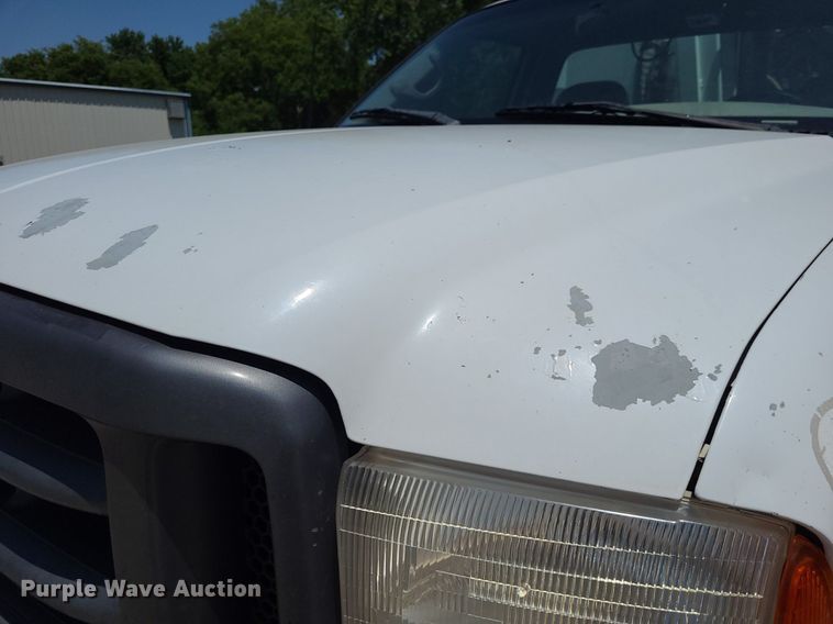 image for item DK1885 2000 Ford F550 Super Duty XL  utility / service truck