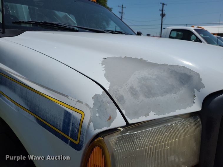 image for item DK1885 2000 Ford F550 Super Duty XL  utility / service truck