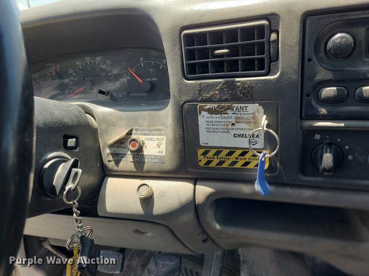 image for item DK1885 2000 Ford F550 Super Duty XL  utility / service truck