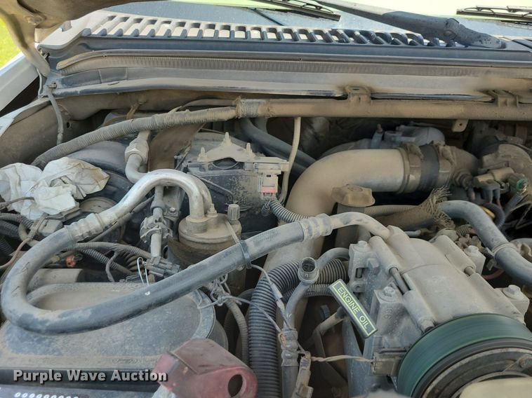 image for item DK1885 2000 Ford F550 Super Duty XL  utility / service truck