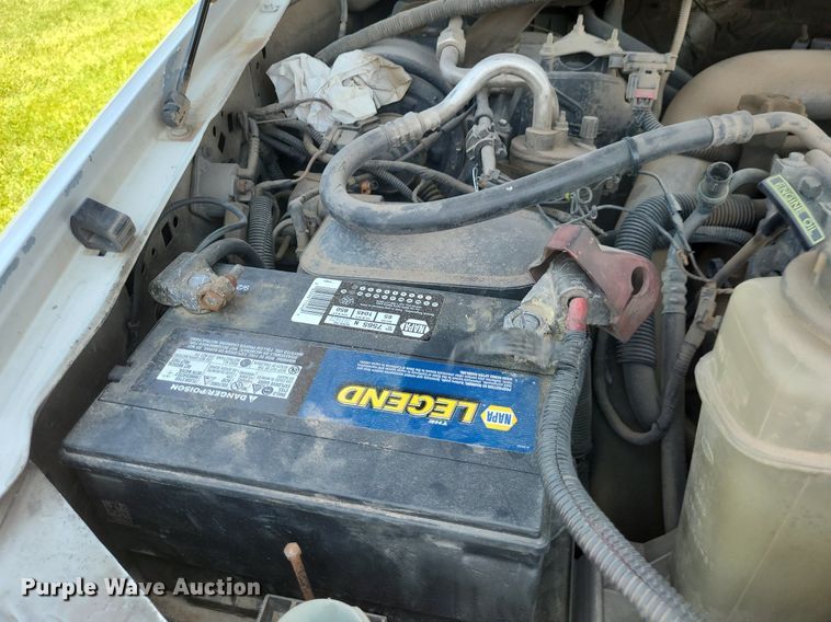 image for item DK1885 2000 Ford F550 Super Duty XL  utility / service truck