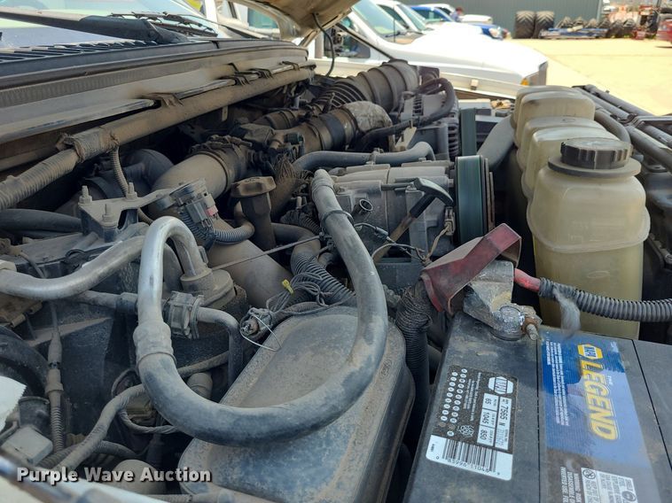 image for item DK1885 2000 Ford F550 Super Duty XL  utility / service truck