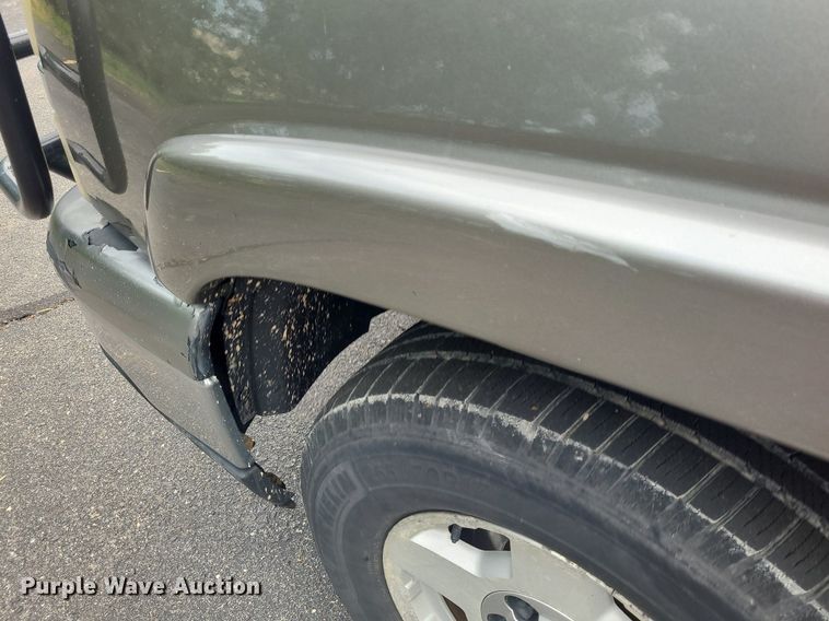 image for item DK1887 2006 Chevrolet Silverado 1500  Ext. Cab pickup truck