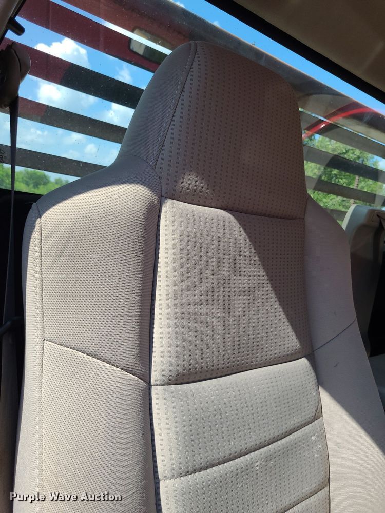 image for item DK1891 2008 Ford F450 Super Duty XLT  flatbed truck