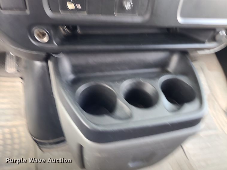 image for item DK1947 2006 Chevrolet Express 3500  van