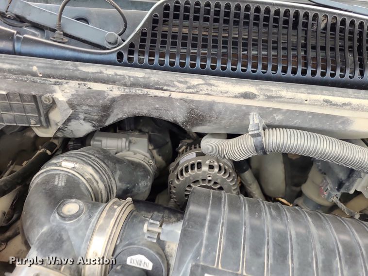 image for item DK1947 2006 Chevrolet Express 3500  van