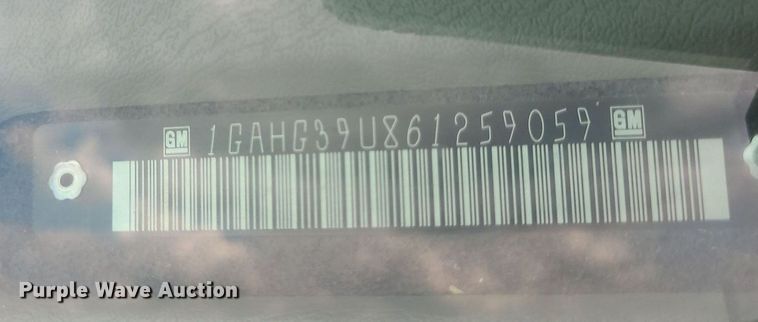 image for item DK1947 2006 Chevrolet Express 3500  van