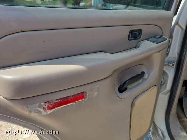 image for item DK1951 2005 Chevrolet Tahoe LT  SUV