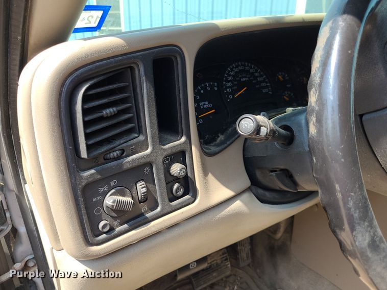 image for item DK1951 2005 Chevrolet Tahoe LT  SUV