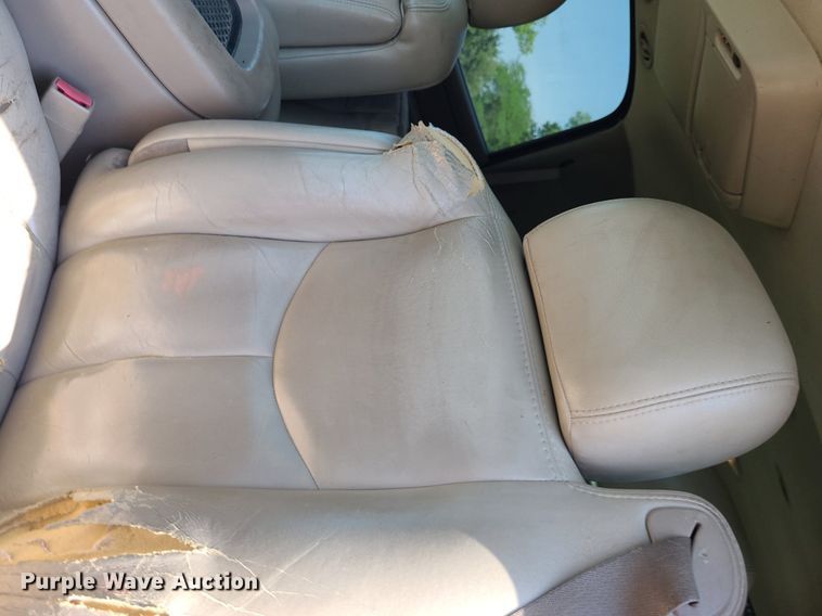 image for item DK1951 2005 Chevrolet Tahoe LT  SUV