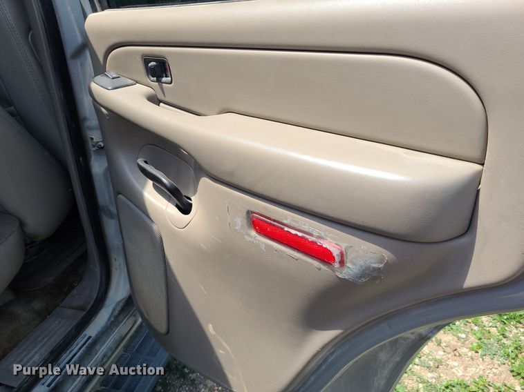 image for item DK1951 2005 Chevrolet Tahoe LT  SUV