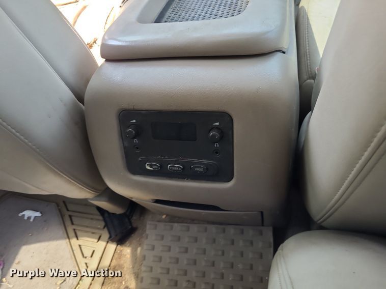 image for item DK1951 2005 Chevrolet Tahoe LT  SUV