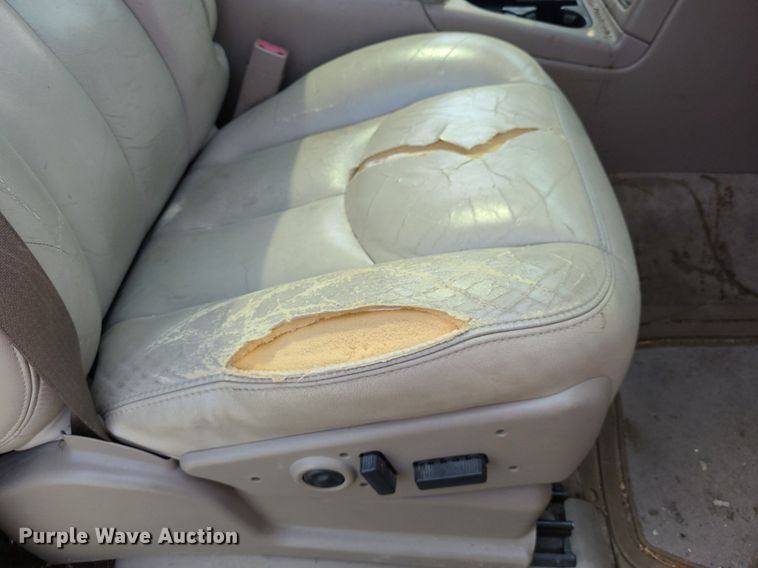 image for item DK1951 2005 Chevrolet Tahoe LT  SUV