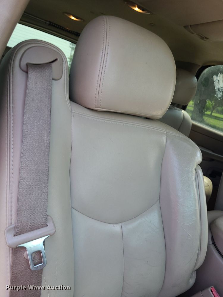 image for item DK1951 2005 Chevrolet Tahoe LT  SUV