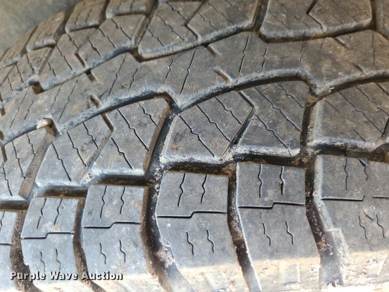 image for item DK1951 2005 Chevrolet Tahoe LT  SUV