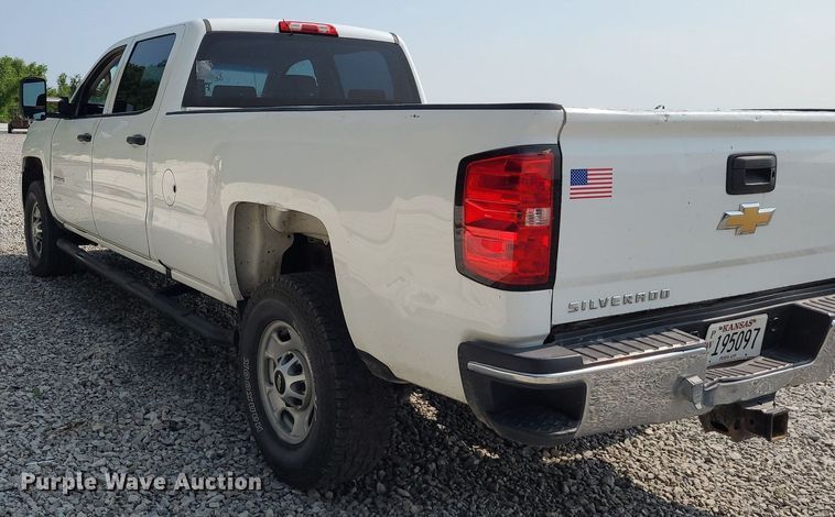image for item DK1955 2016 Chevrolet Silverado 2500HD  Crew Cab pickup truck