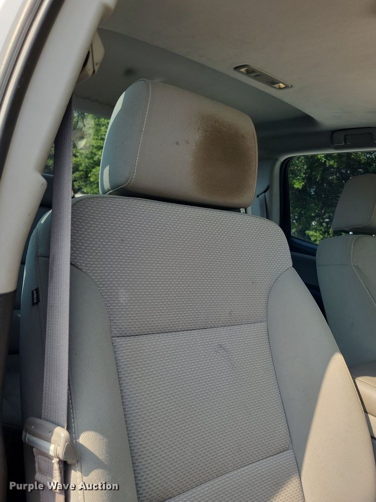 image for item DK1955 2016 Chevrolet Silverado 2500HD  Crew Cab pickup truck