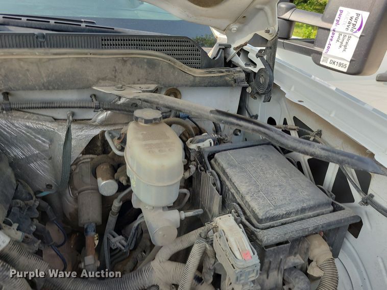 image for item DK1955 2016 Chevrolet Silverado 2500HD  Crew Cab pickup truck