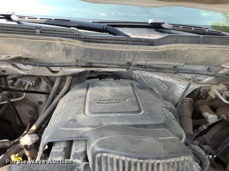 image for item DK1955 2016 Chevrolet Silverado 2500HD  Crew Cab pickup truck