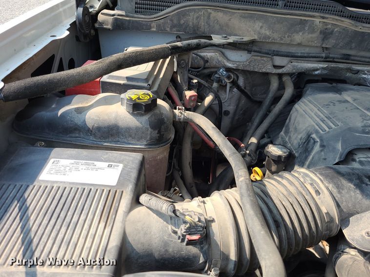 image for item DK1955 2016 Chevrolet Silverado 2500HD  Crew Cab pickup truck