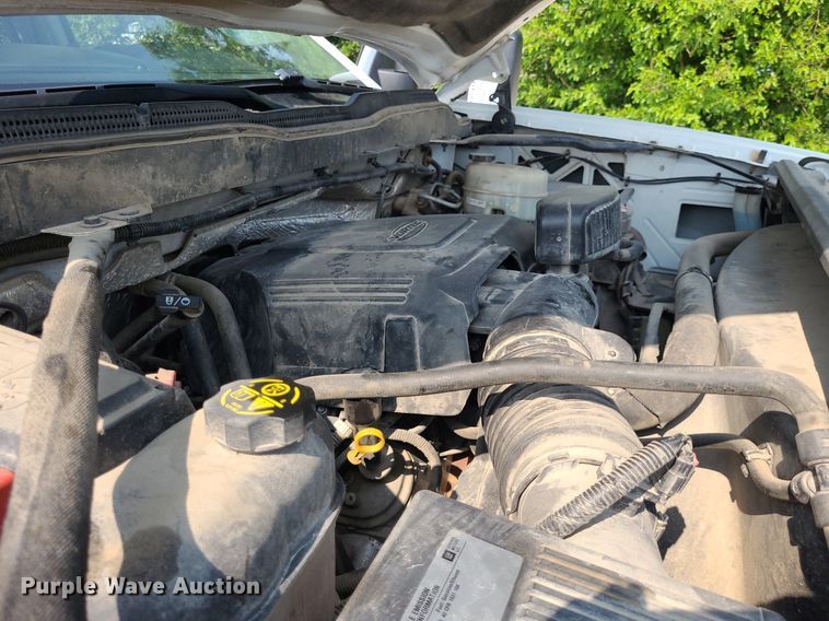 image for item DK1955 2016 Chevrolet Silverado 2500HD  Crew Cab pickup truck