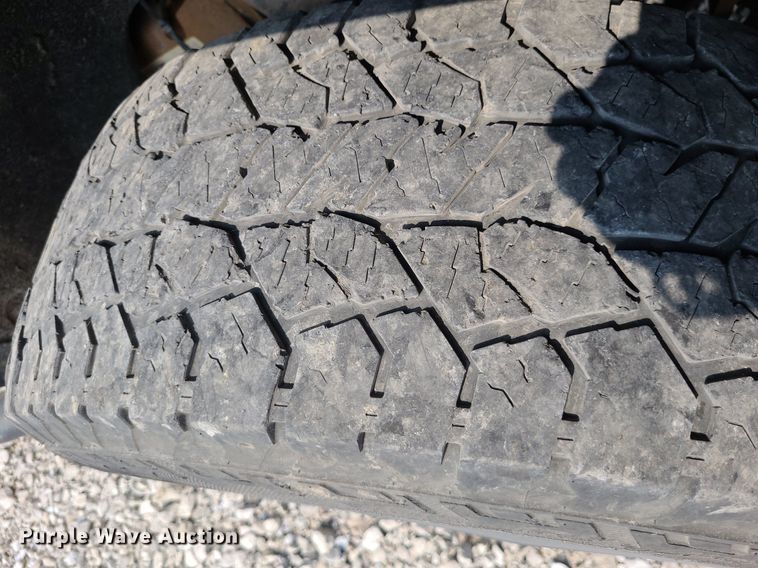 image for item DK1955 2016 Chevrolet Silverado 2500HD  Crew Cab pickup truck