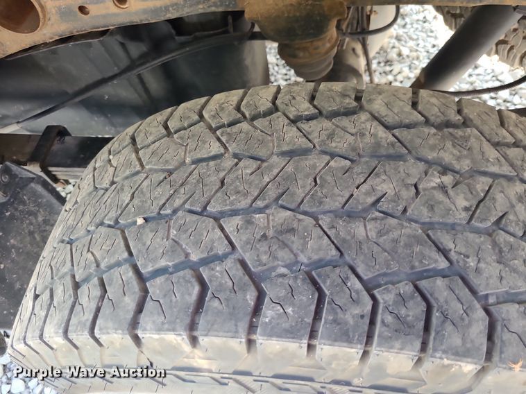 image for item DK1955 2016 Chevrolet Silverado 2500HD  Crew Cab pickup truck