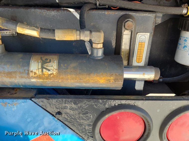 image for item DK1960 2006 Princeton Piggyback 50  forklift