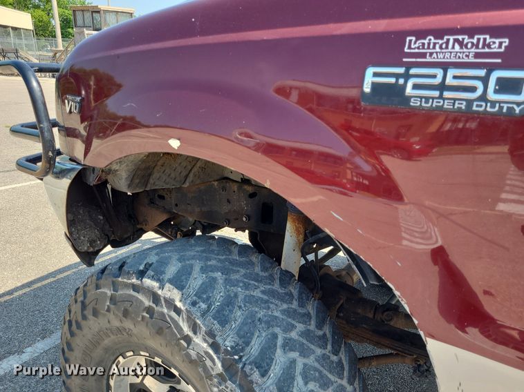 image for item DK1969 2000 Ford F250 Super Duty XLT  SuperCab flatbed pickup truck