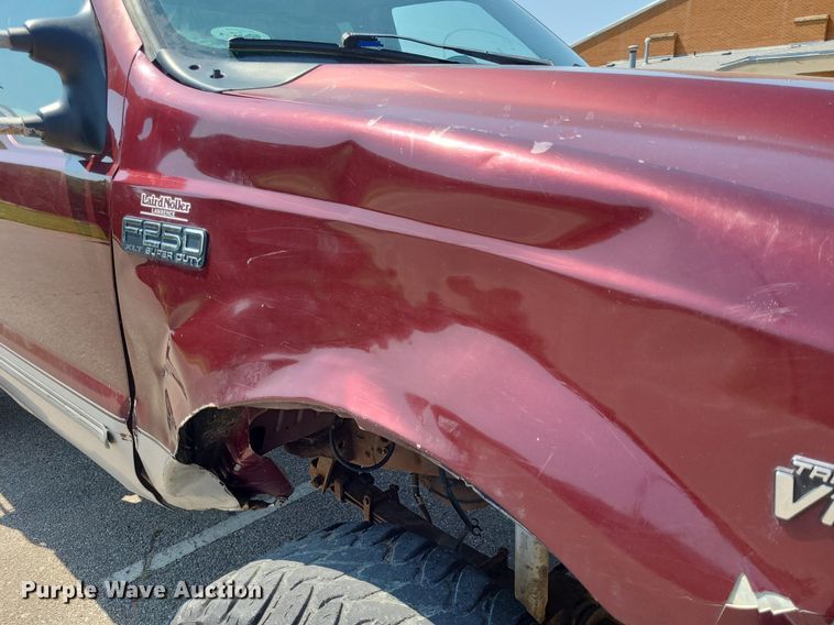 image for item DK1969 2000 Ford F250 Super Duty XLT  SuperCab flatbed pickup truck