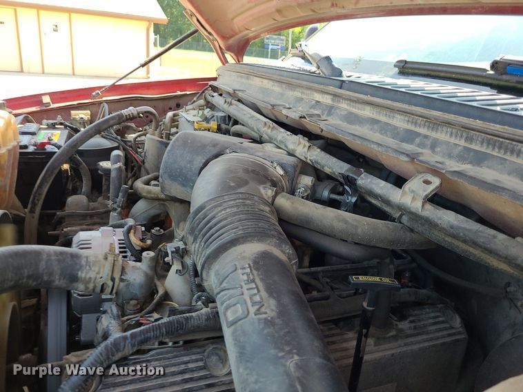 image for item DK1969 2000 Ford F250 Super Duty XLT  SuperCab flatbed pickup truck