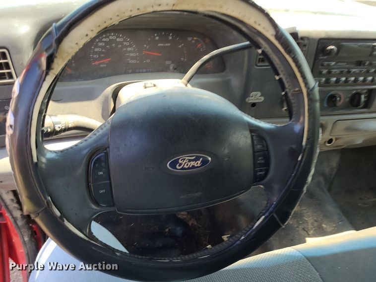 image for item DK1970 2004 Ford F350 Super Duty XL Crew Cab flatbed pickup truck