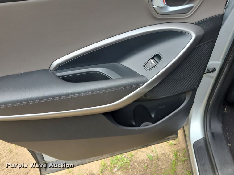 image for item DK1973 2014 Hyundai Santa Fe Limited  SUV