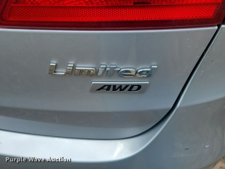 image for item DK1973 2014 Hyundai Santa Fe Limited  SUV