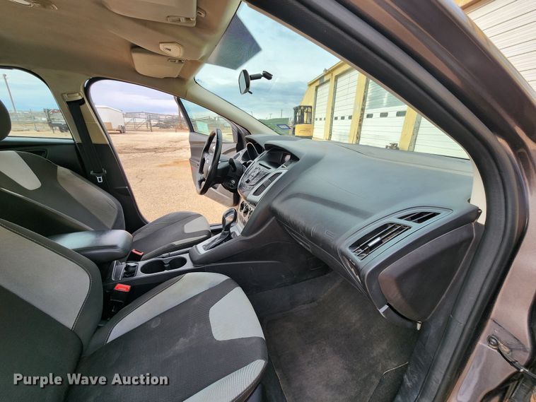 image for item DK6498 2014 Ford Focus SE