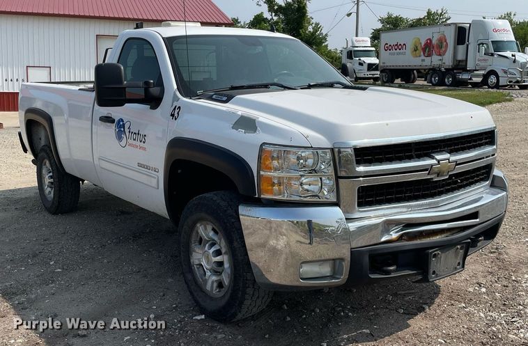 image for item DL3784 2010 Chevrolet Silverado 2500HD  pickup truck