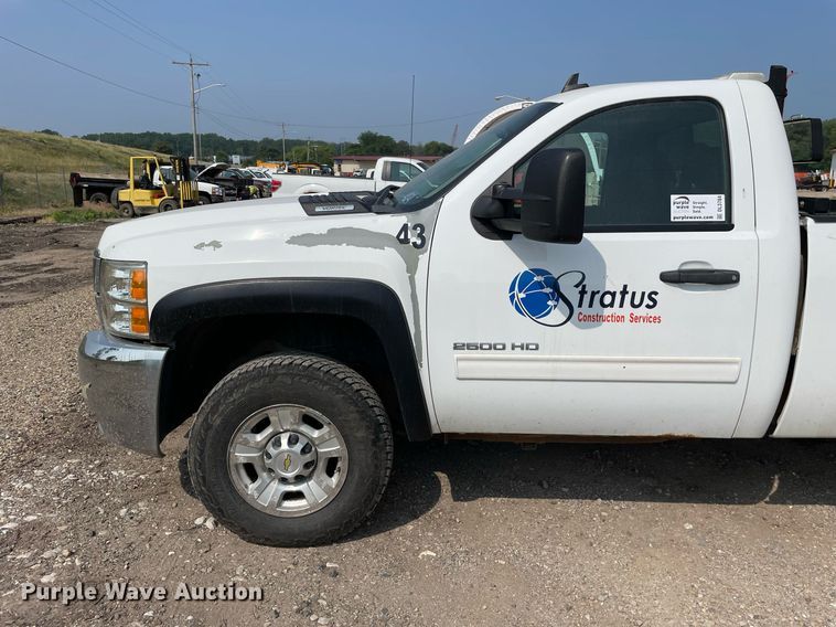 image for item DL3784 2010 Chevrolet Silverado 2500HD  pickup truck
