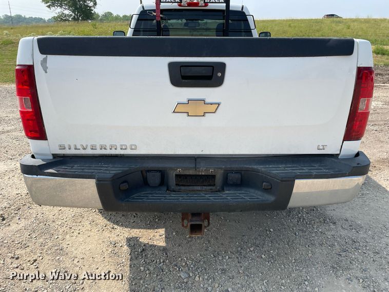 image for item DL3784 2010 Chevrolet Silverado 2500HD  pickup truck