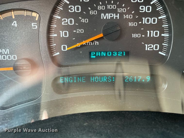 image for item DL3786 2005 Chevrolet Silverado 2500HD  Crew Cab pickup truck