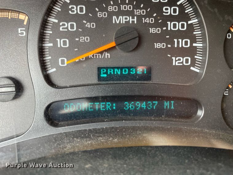 image for item DL3786 2005 Chevrolet Silverado 2500HD  Crew Cab pickup truck