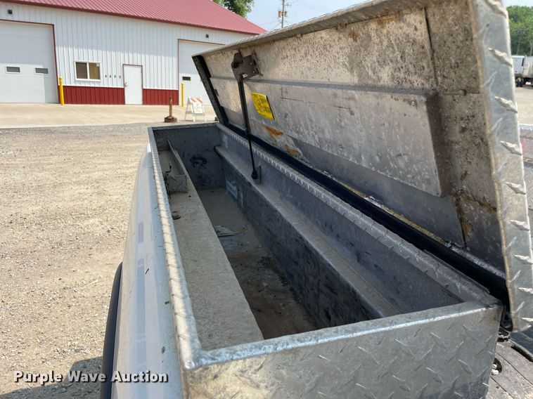 image for item DL3786 2005 Chevrolet Silverado 2500HD  Crew Cab pickup truck