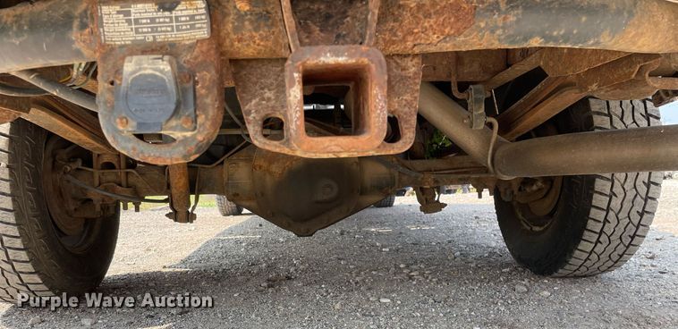 image for item DL3786 2005 Chevrolet Silverado 2500HD  Crew Cab pickup truck